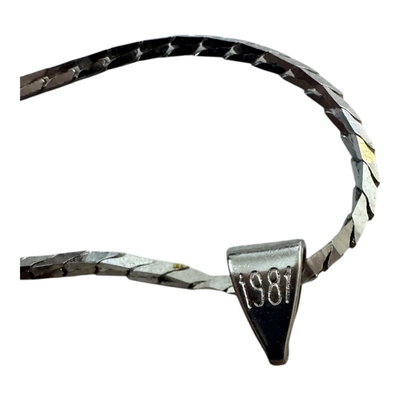 Vintage 1981 Crystal Pendant Tree - Picture 6 of 8